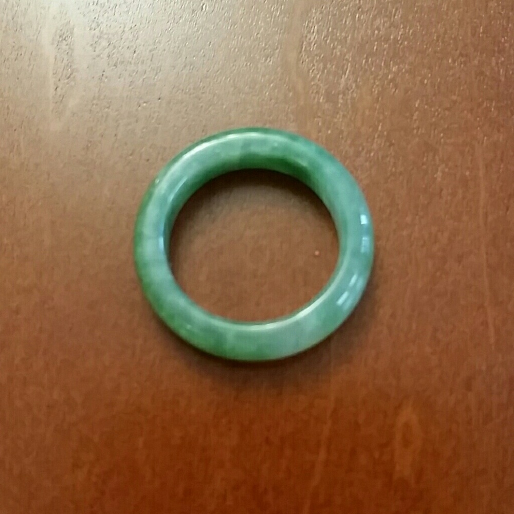 *SOLD*Green Glass Ring